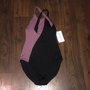 NWT altheta ASYM colorblock one piece🤩🤩
